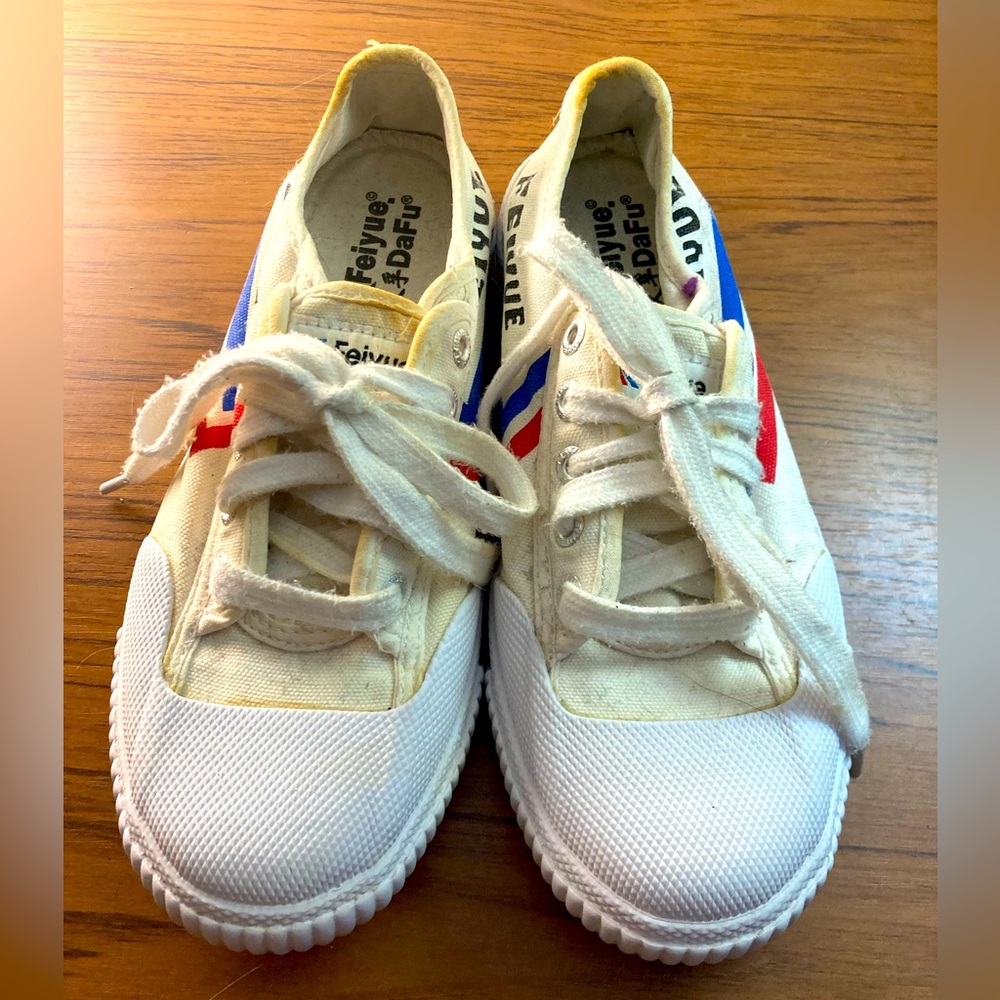 Feiyue tennis shoes